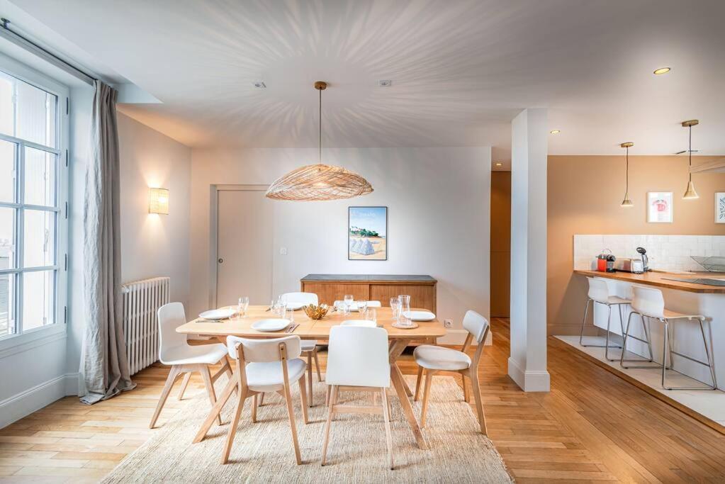 Le Jacaranda-A 2 Min De La Plage, Hyper Centre De Dinard, Vue Mer De La Fenetre Экстерьер фото